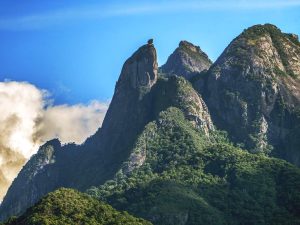 Rio State Mountains: Iconic and Majestic